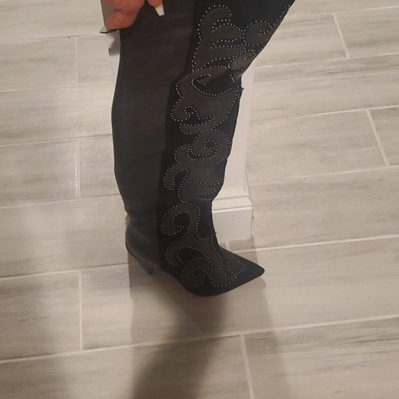 Bcbg Max Azria OTK boots 1 DAY SALE - Picture 6 of 10